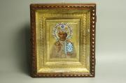 Икона Святой Николай Чудотворец в серебре в киоте