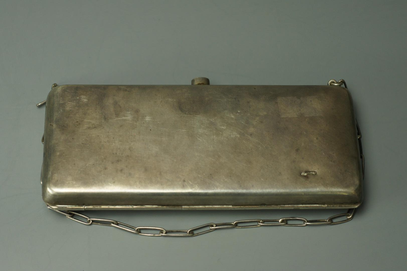 Кошелек сумочка серебряная на цепочке